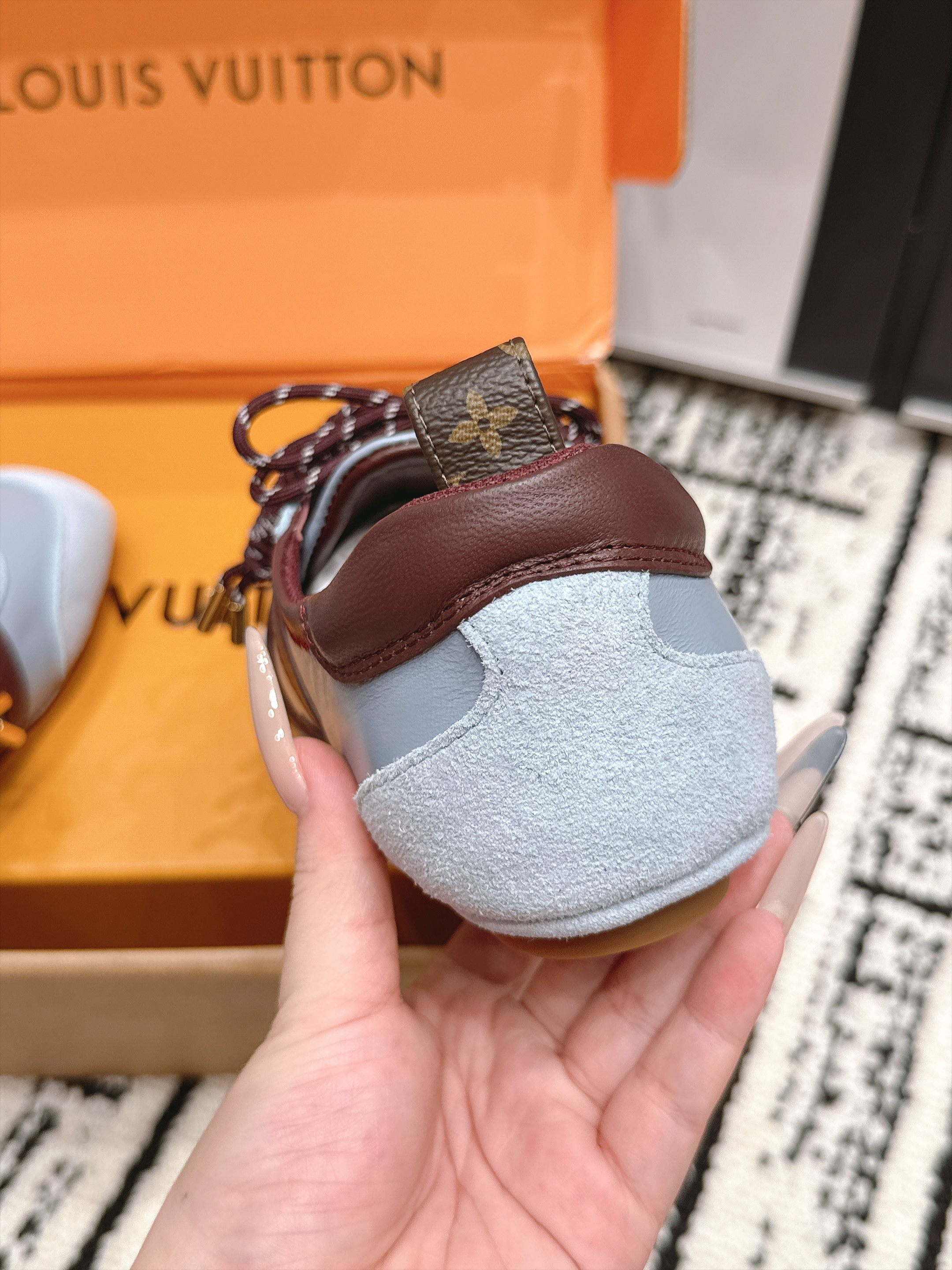 LV Sneakerina Sneaker (EU35-41)