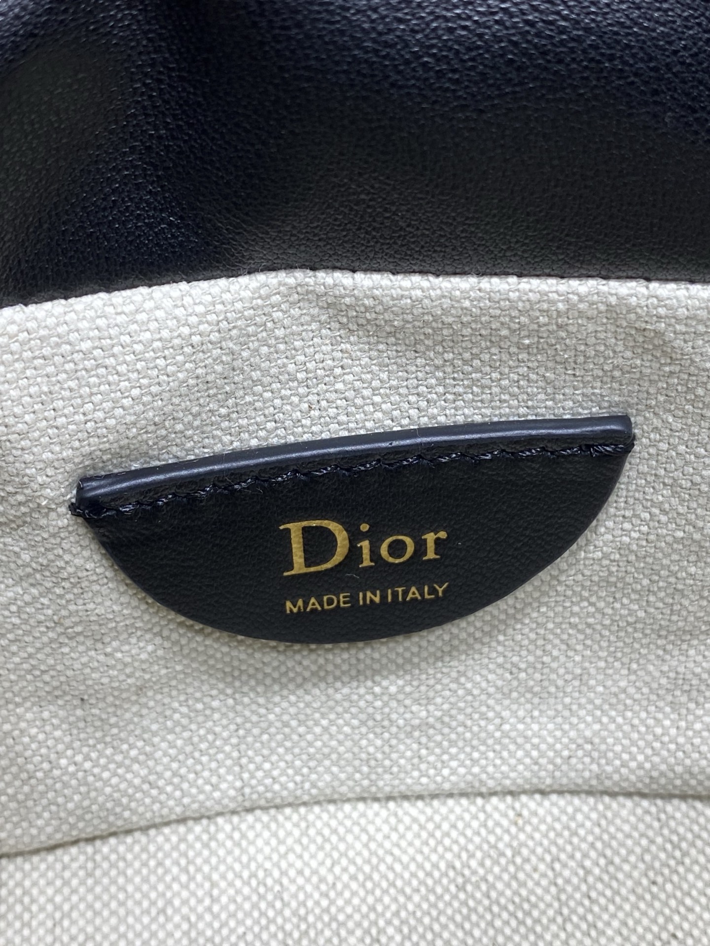 Di*or Trave Bag-20*22*5.5CM