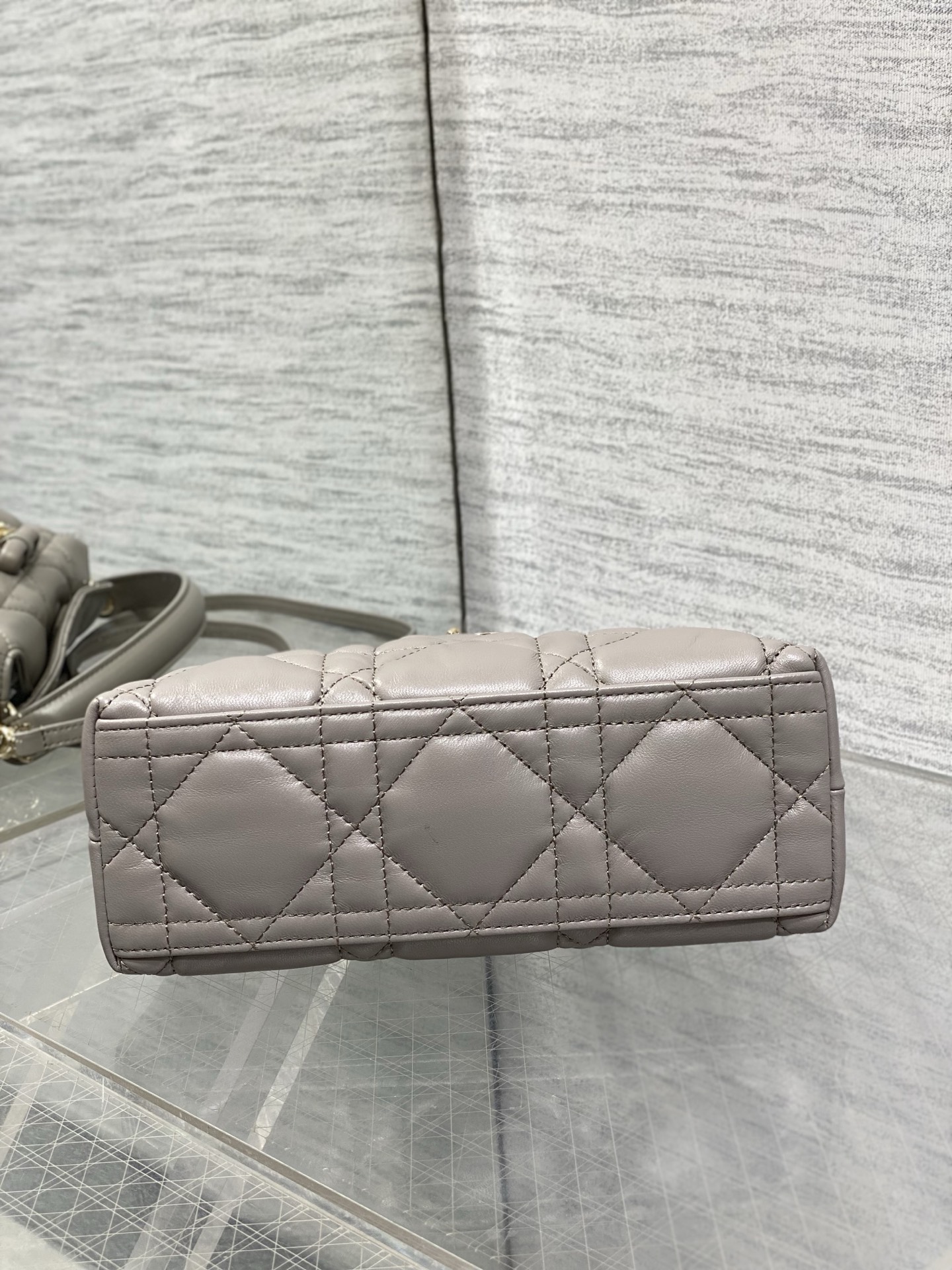 Di*or Top Handle Bag-22.5*9*13CM