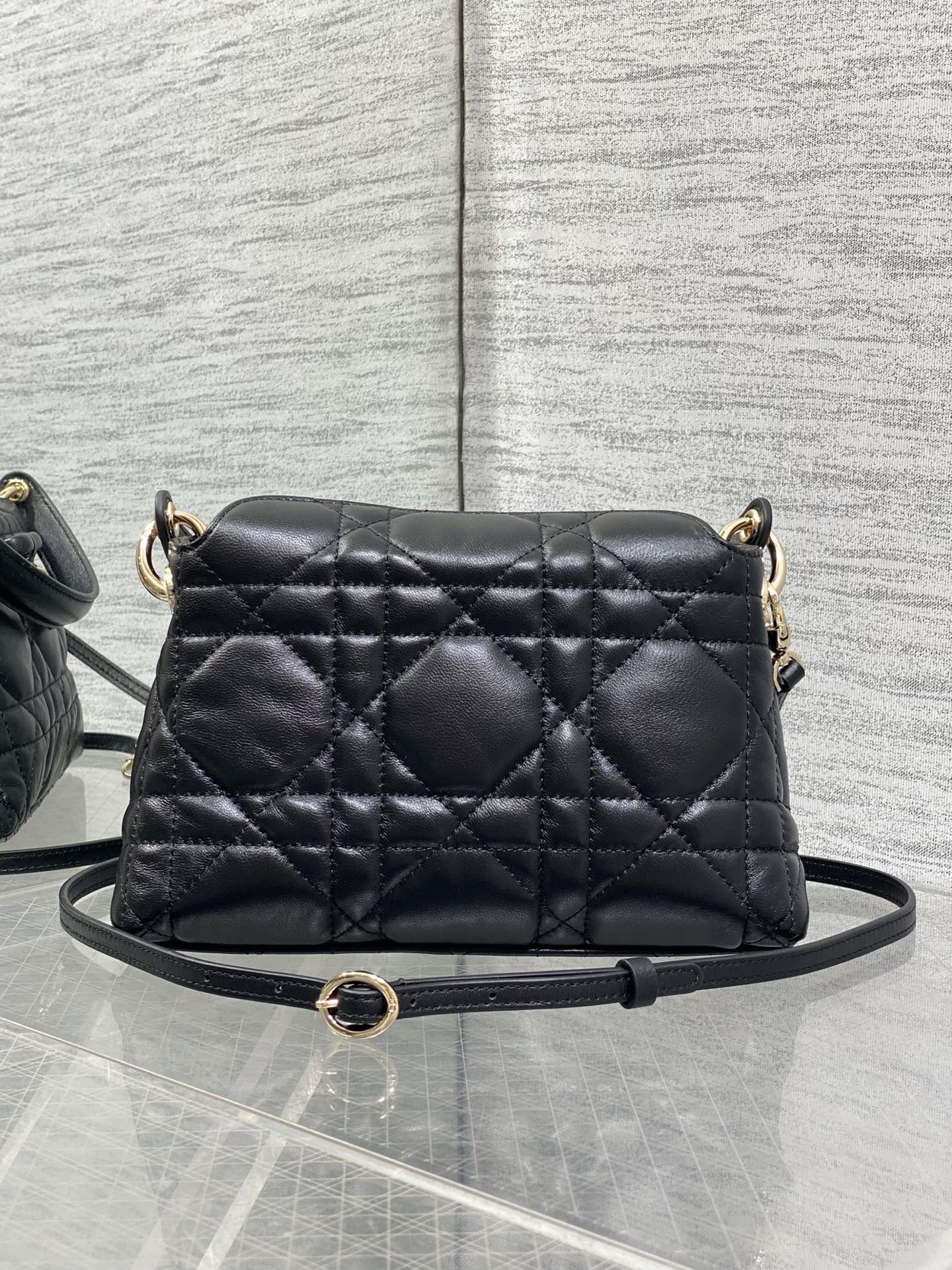 Di*or Top Handle Bag-22.5*9*13CM