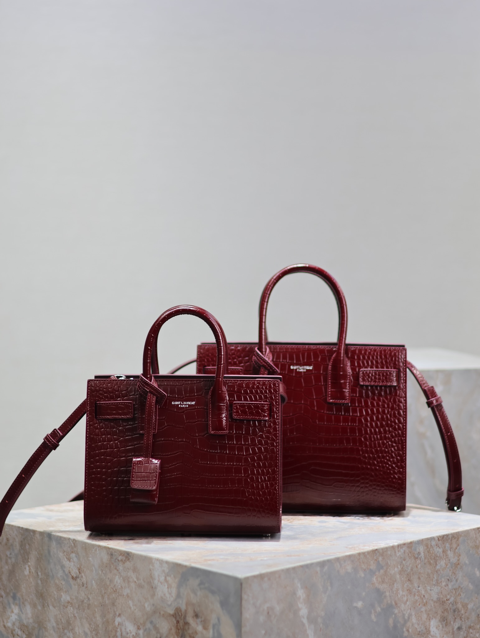 Y51 Sac De Jour-22x18x10.5&26x20.5x12.5CM