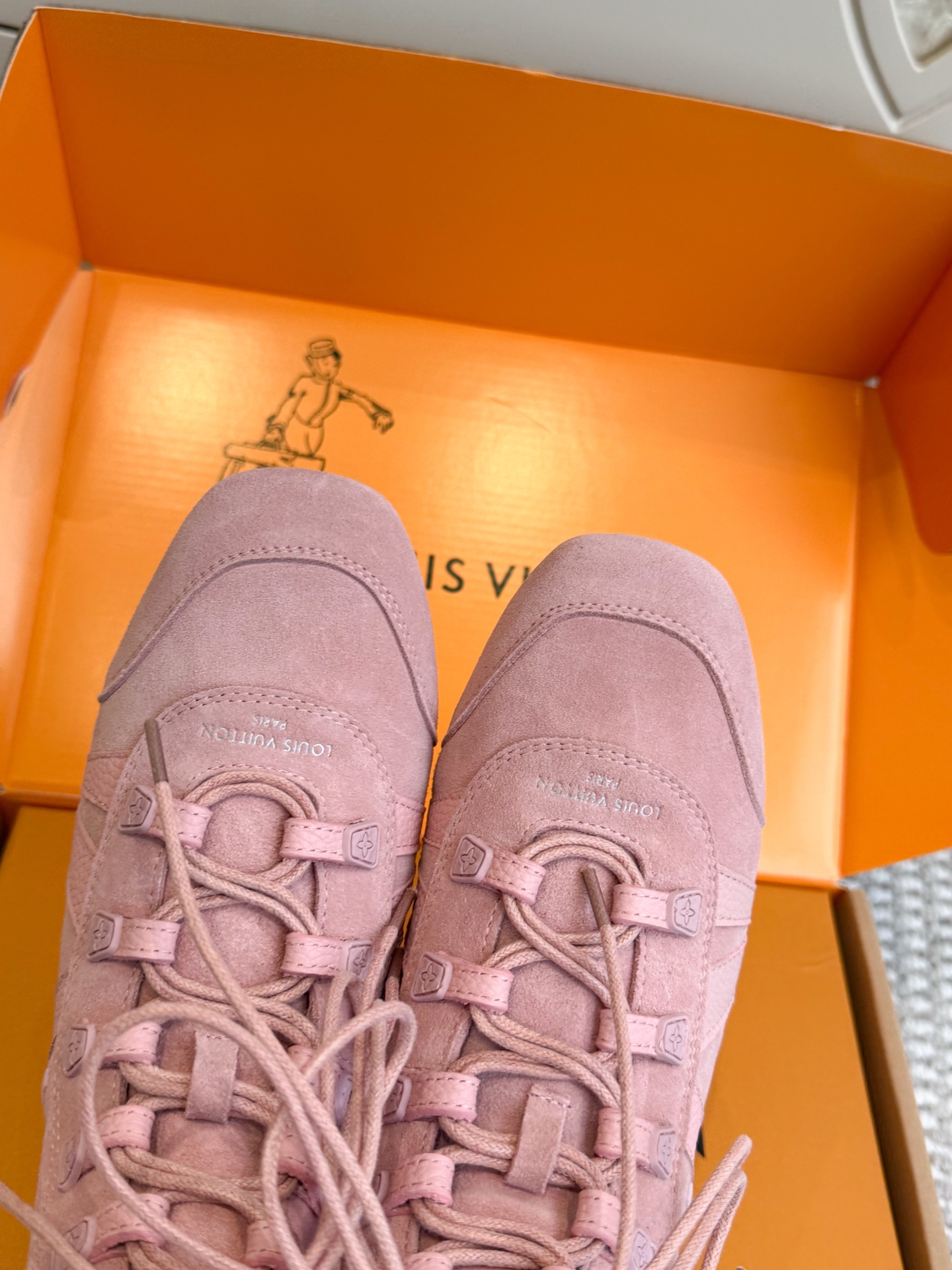 Loui*s Vvtt0n Sneakerina Ankle Boot (EU35-41)