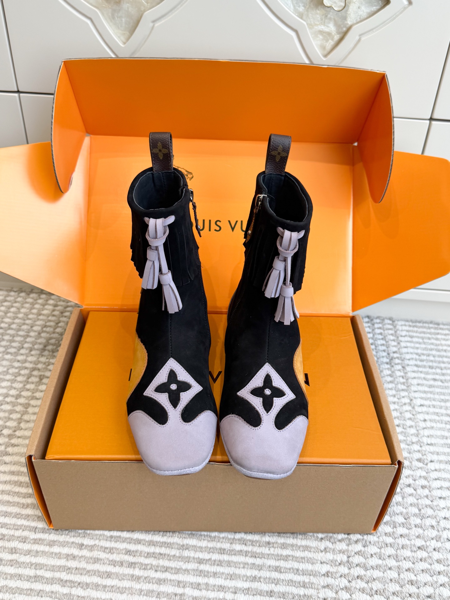 Loui*s Vvtt0n Western Fringe (EU35-41)