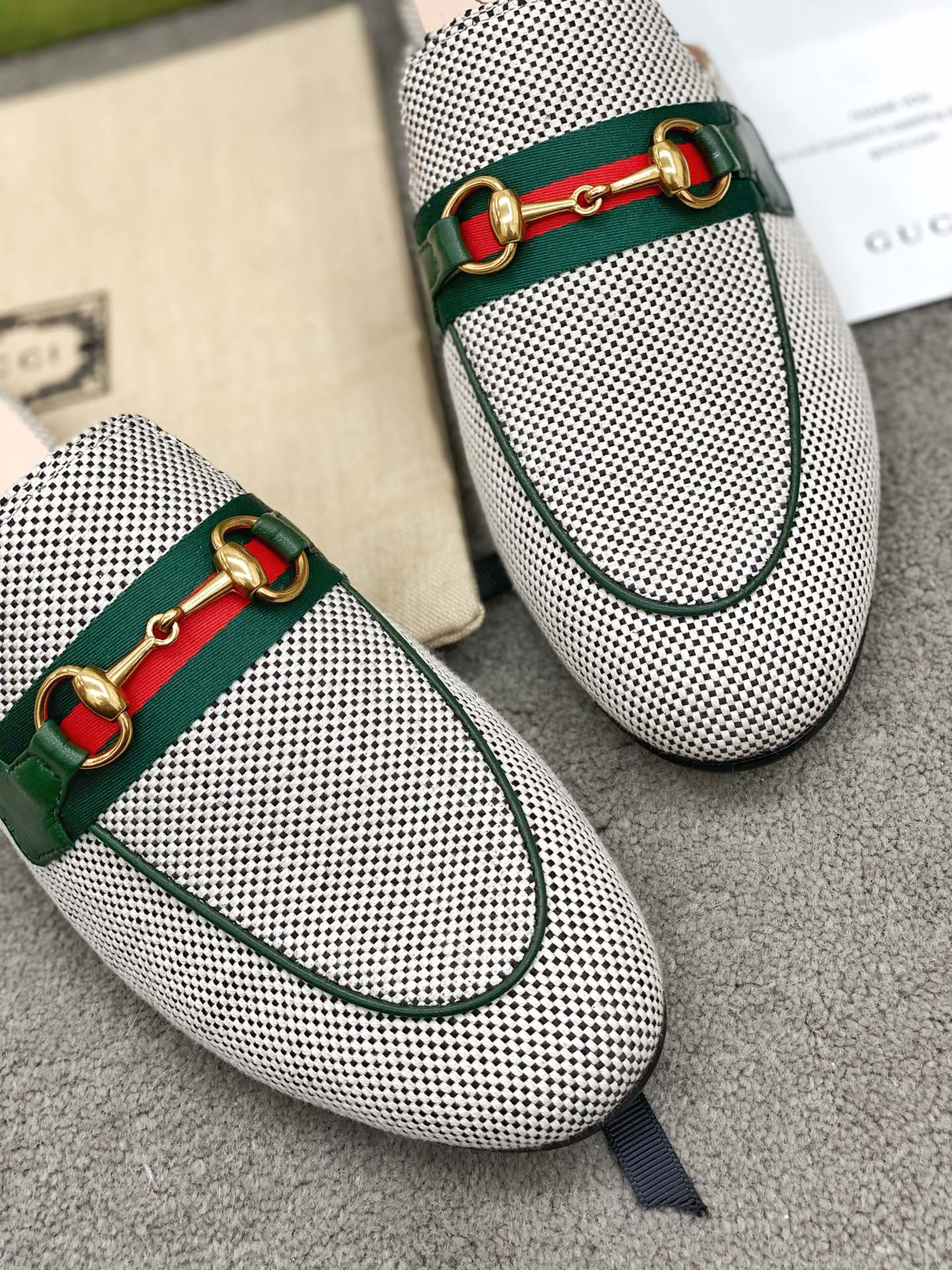 G*u*i loafers