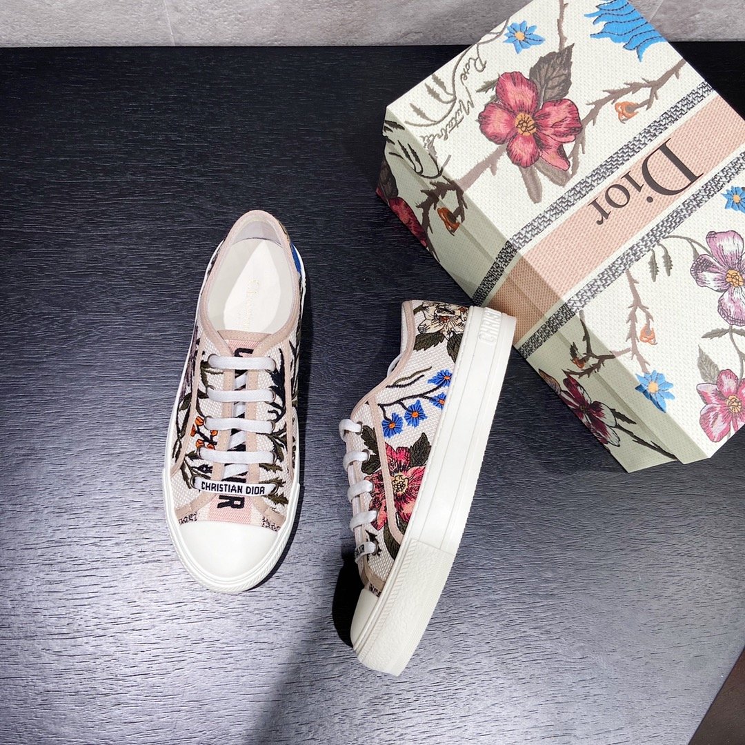 D*or sneakers